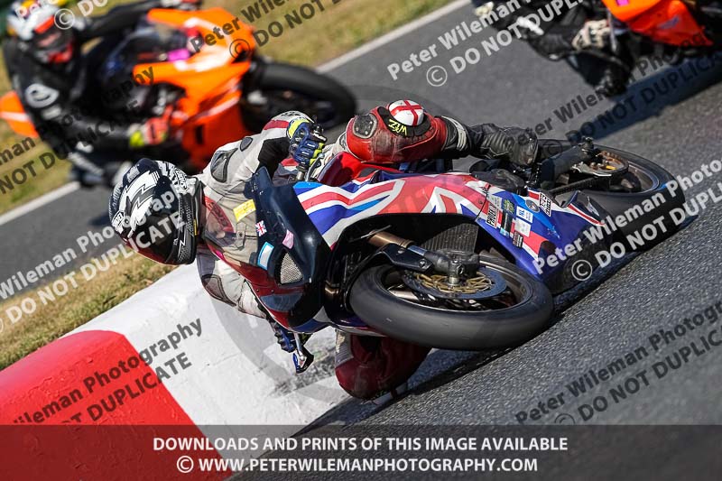 enduro digital images;event digital images;eventdigitalimages;mallory park;mallory park photographs;mallory park trackday;mallory park trackday photographs;no limits trackdays;peter wileman photography;racing digital images;trackday digital images;trackday photos